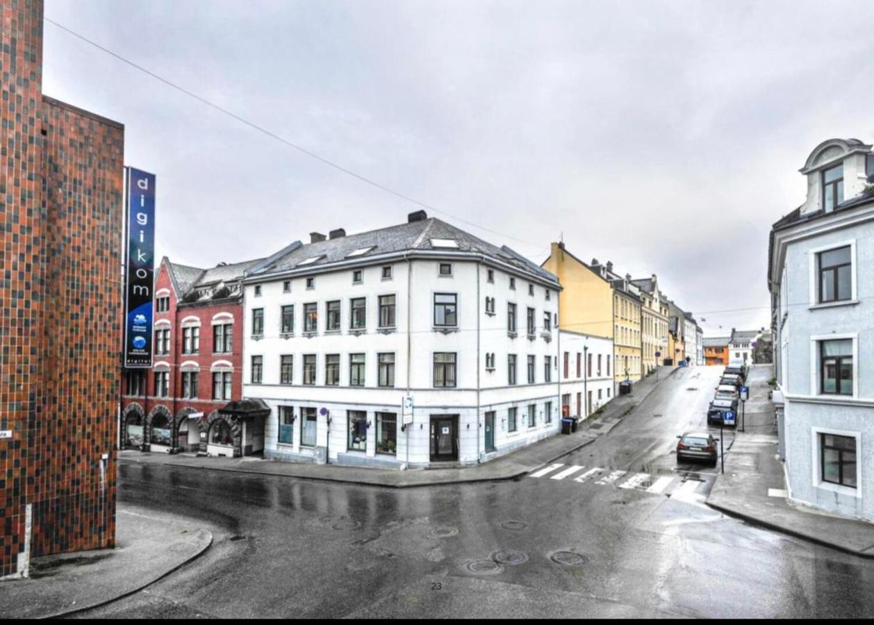 Apartment In Alesund City Center Exterior foto